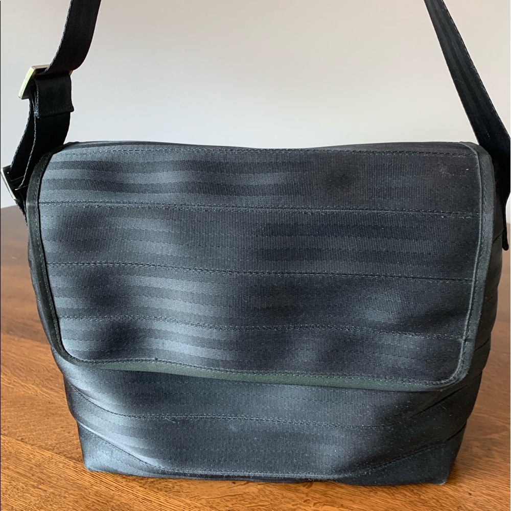 Harvey’s Seatbelt Diaper Bag